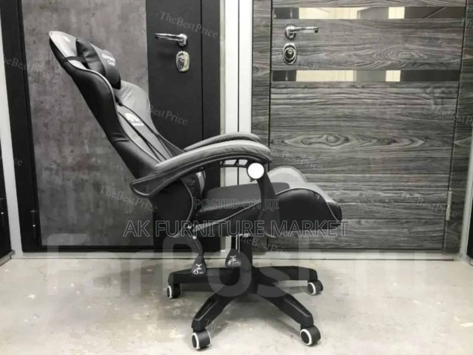 Luxury and Comfortable Gaming Chair