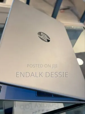New Laptop HP 8GB AMD Ryzen 5 SSD 512GB