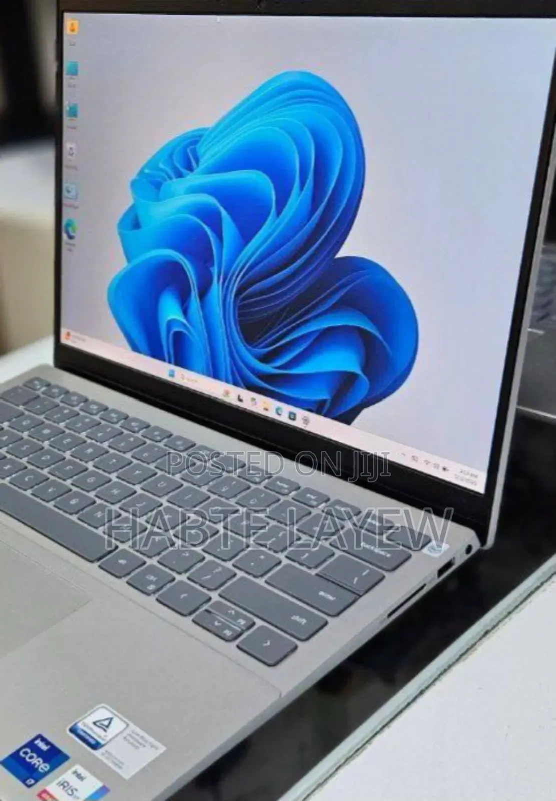 New Laptop Dell Inspiron 15 16GB Intel Core I7 SSD 512GB