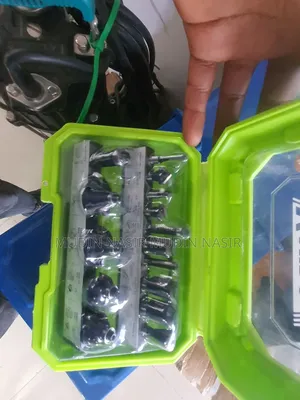 Router Machine While Acsesory