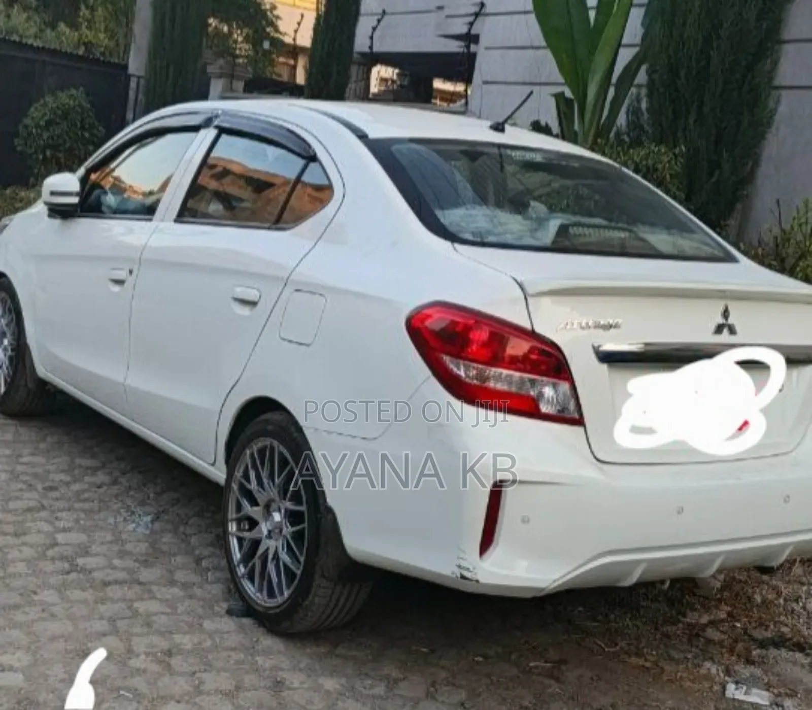 Mitsubishi Attrage 2022 White