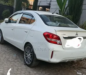 Mitsubishi Attrage 2022 White