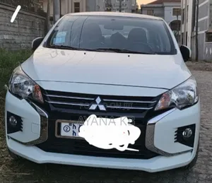 Photo - Mitsubishi Attrage 2022 White