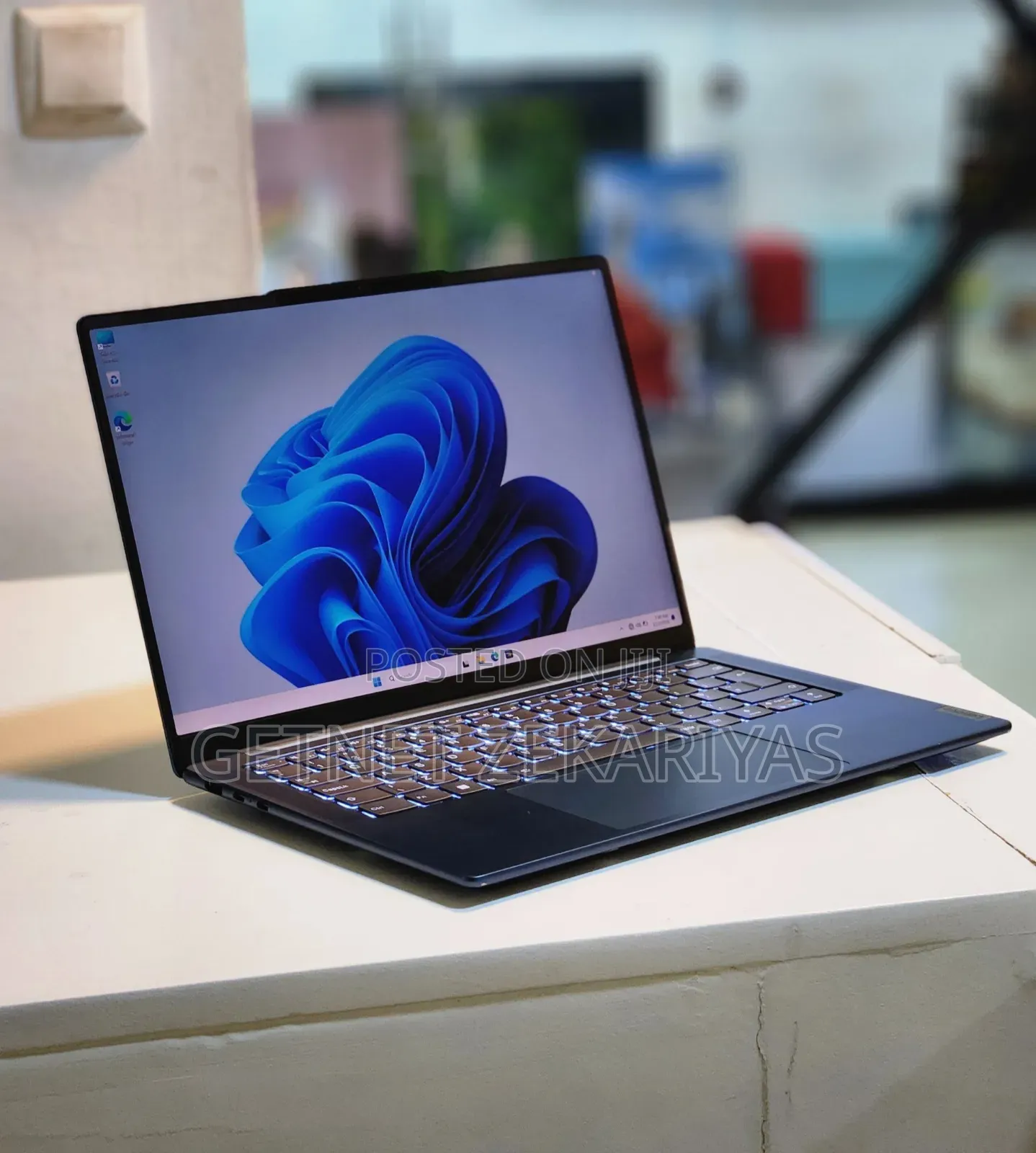 New Laptop Lenovo Yoga 730 16GB Intel Core I7 SSD 1T