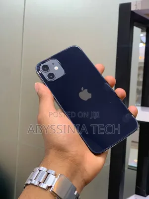 Photo - Apple iPhone 12 128 GB