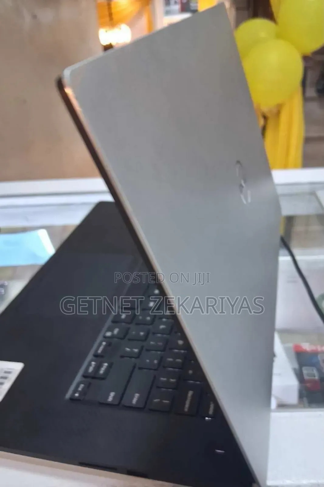 New Laptop Dell Precision 15 5520 16GB Intel Core I7 SSD 512GB