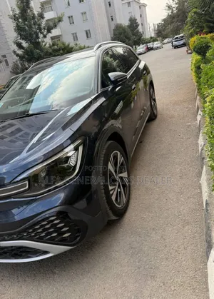 Photo - New Volkswagen ID.6 2022 Blue