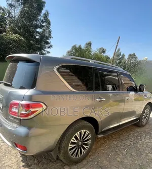 Nissan Patrol 2016 Gray