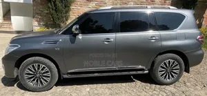 Nissan Patrol 2016 Gray