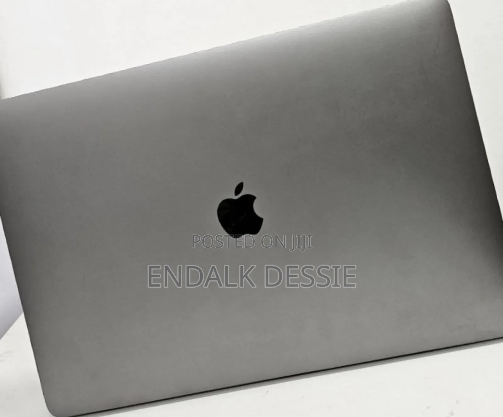 New Laptop Apple MacBook Pro 2019 16GB Intel Core I9 SSD 512GB