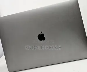 New Laptop Apple MacBook Pro 2019 16GB Intel Core I9 SSD 512GB