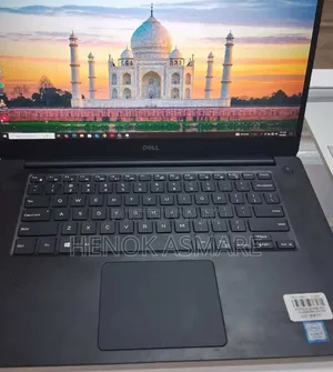 New Laptop Dell Precision 5540 16GB Intel Core I7 SSD 512GB