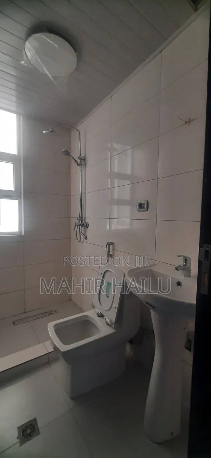 3bdrm Apartment in Real, Bole for rent