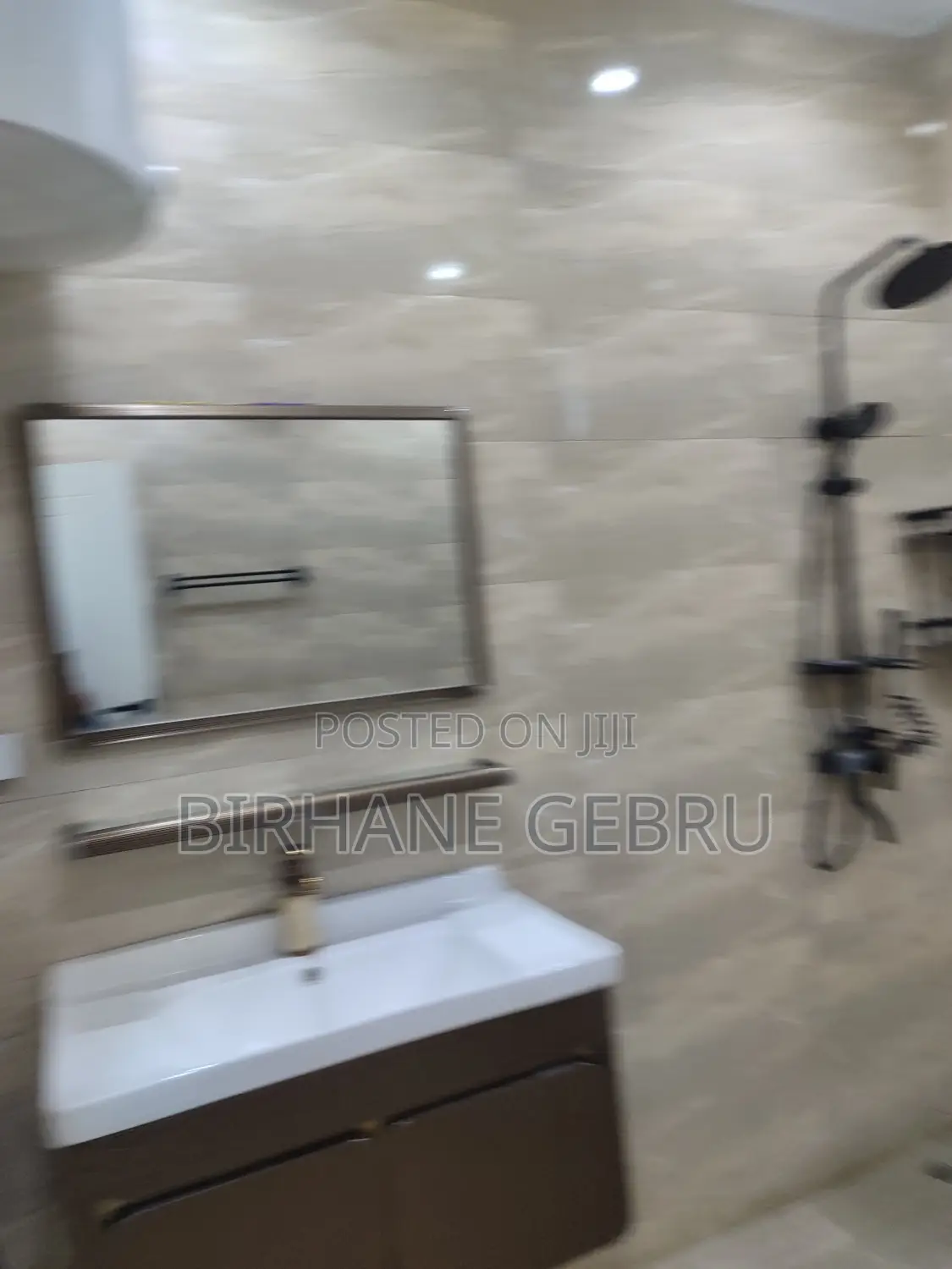 Furnished 7bdrm House in G+3 House, Bole for rent