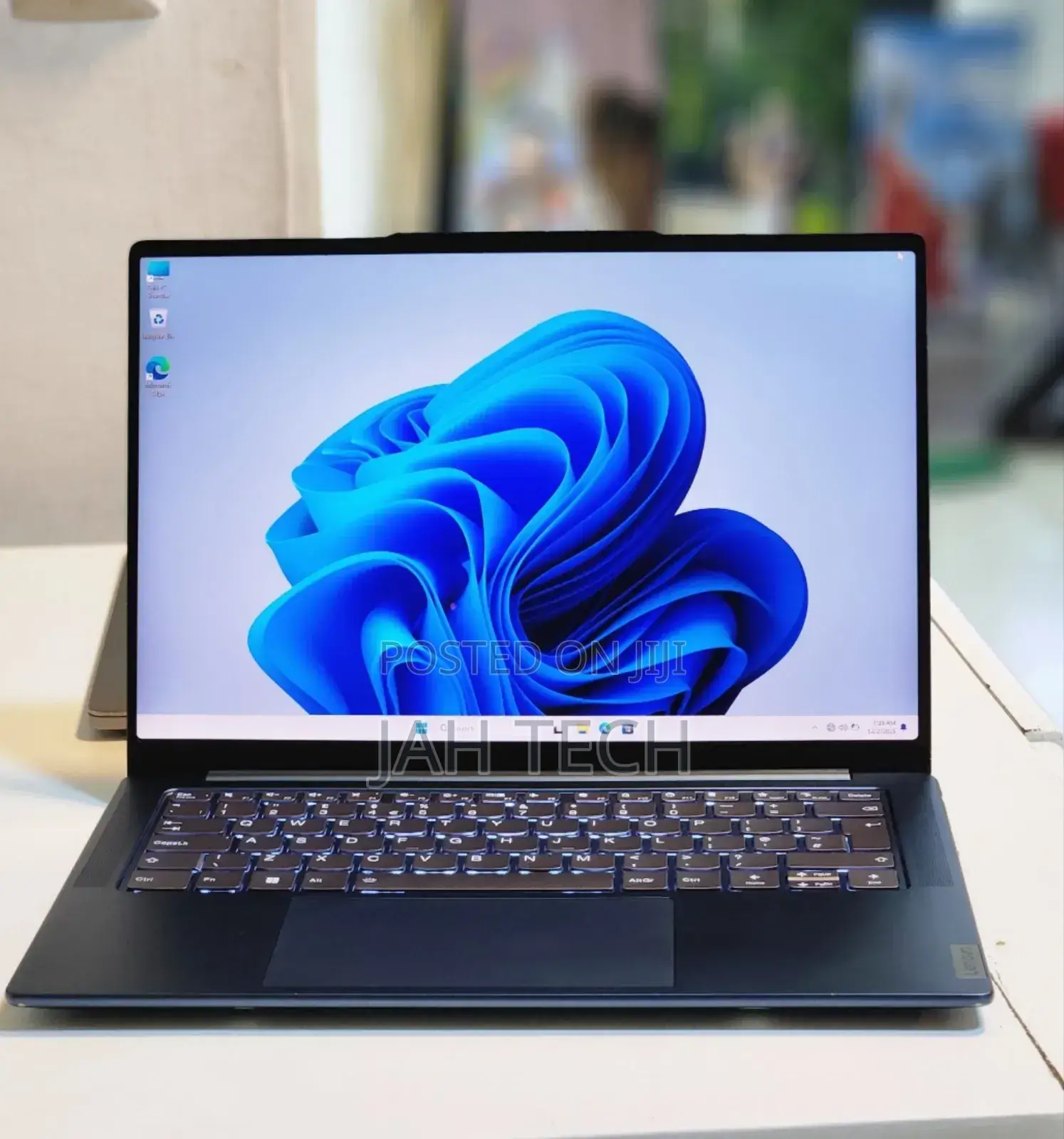 New Laptop Lenovo ThinkPad Yoga 16GB Intel Core I7 SSD 1T