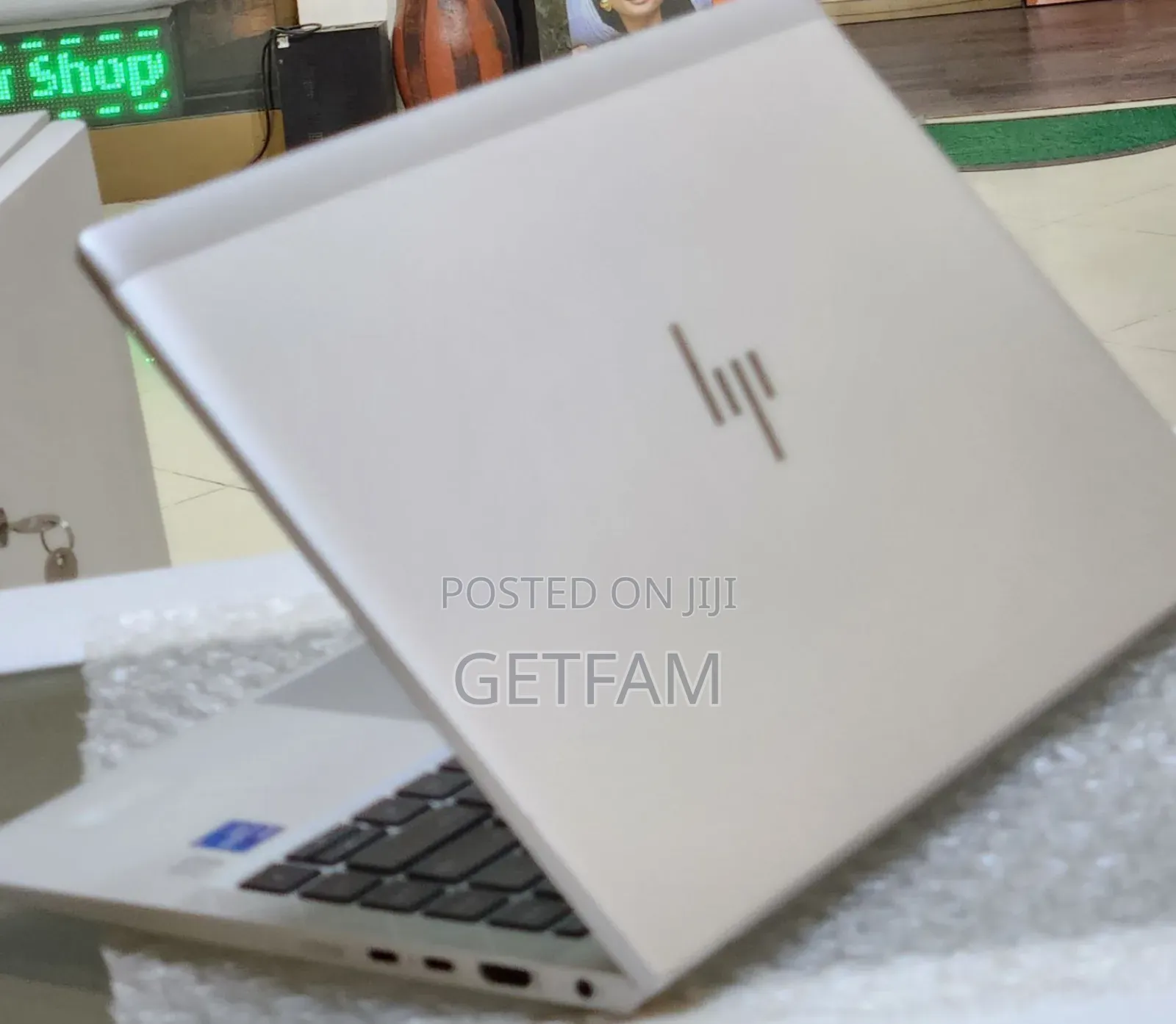 New Laptop HP EliteBook 840 G8 16GB Intel Core I5 SSD 512GB
