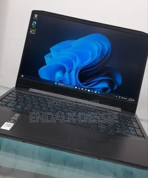 New Laptop Lenovo Ideapad 3 8GB Intel Core I5 SSD 256GB