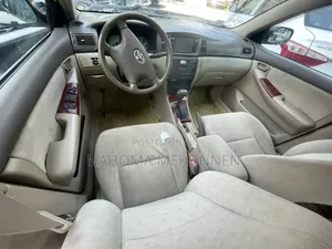 Toyota Corolla 2003 White