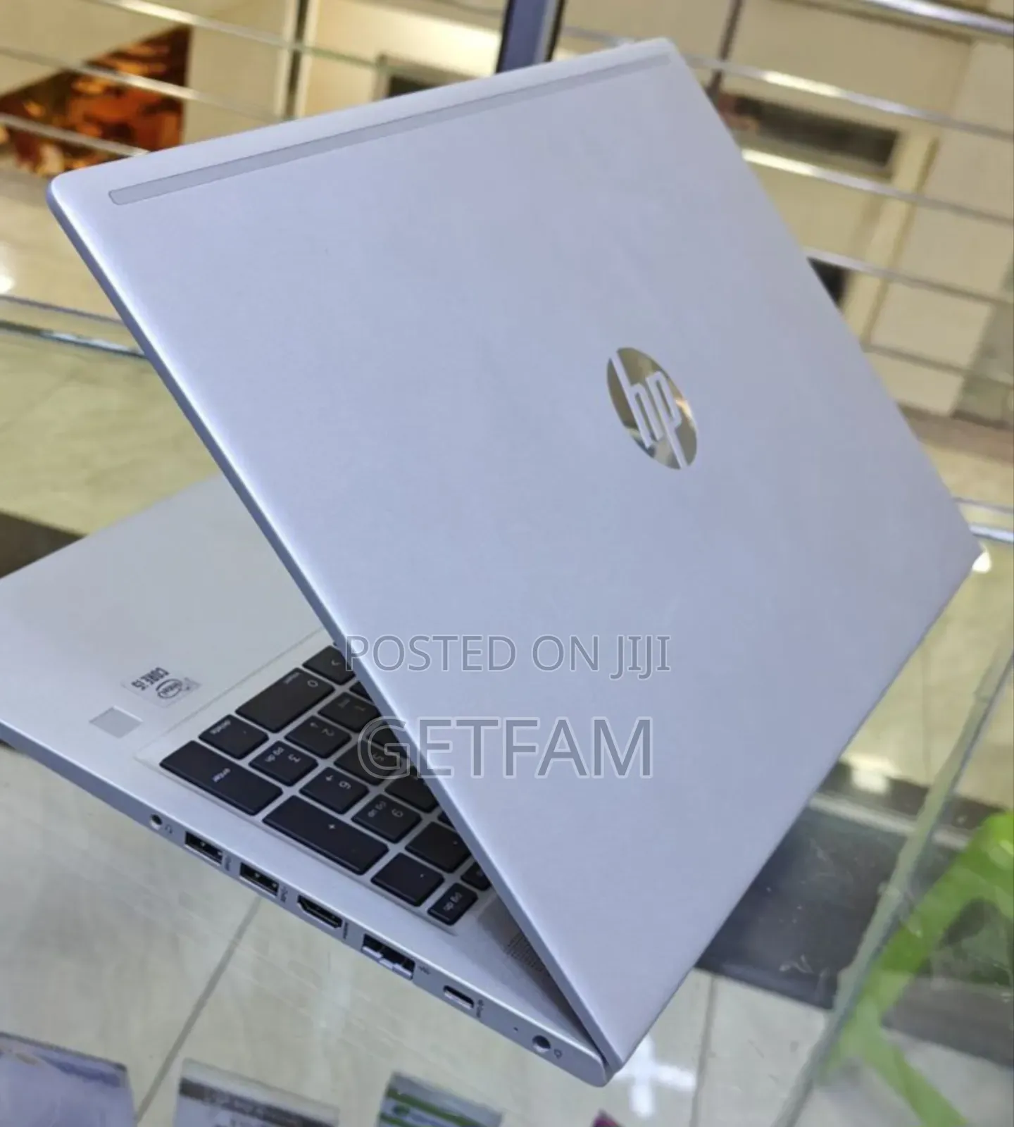 New Laptop HP Pavilion 15 8GB Intel Core I5 SSD 256GB