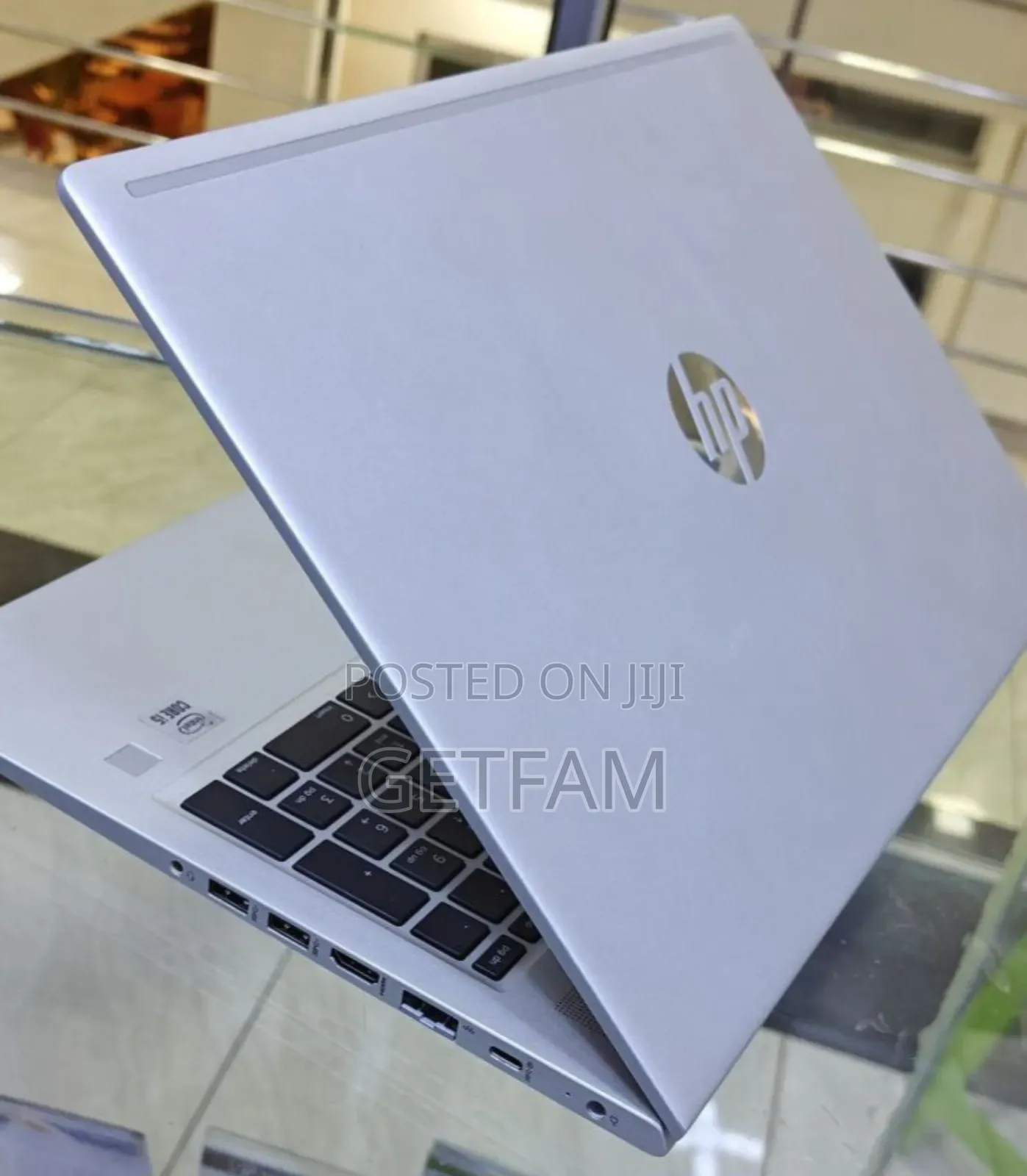 New Laptop HP Pavilion 15 8GB Intel Core I5 SSD 256GB