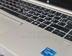 New Laptop HP Elite X2 G8 16GB Intel Core I5 SSD 512GB