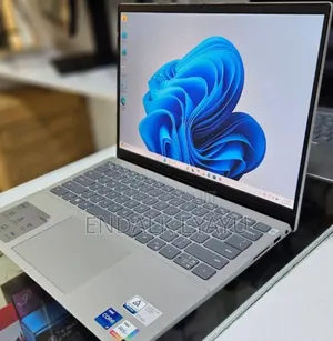 New Laptop Dell Inspiron 14 16GB Intel Core I7 SSD 512GB