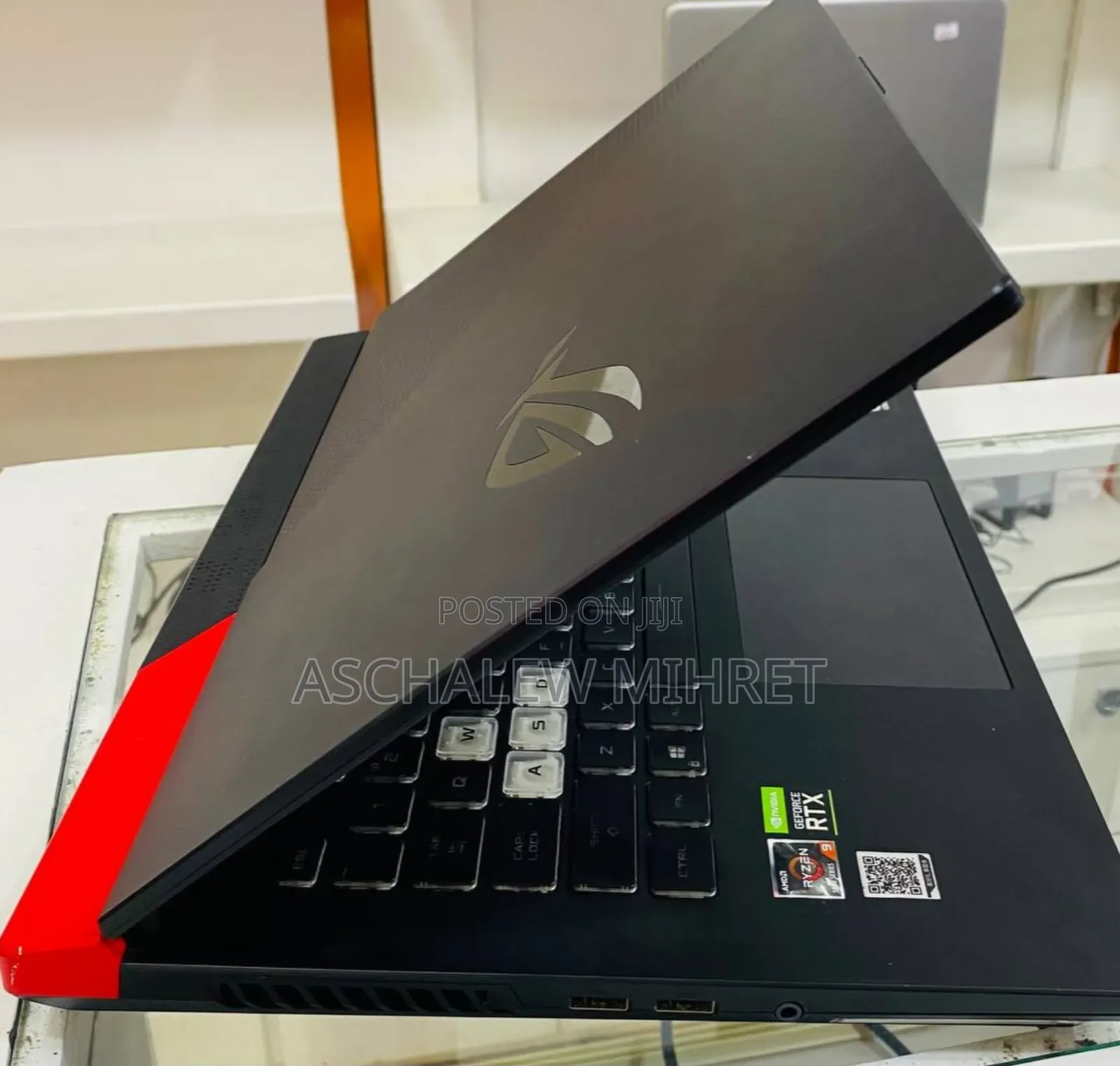 New Laptop Asus ROG Strix G15 16GB AMD Ryzen 9 SSD 512GB