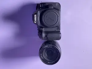 Canon 90d Camera