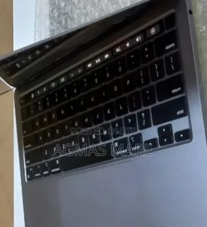 New Laptop Apple MacBook Pro M1 8GB Apple M1 SSD 256GB