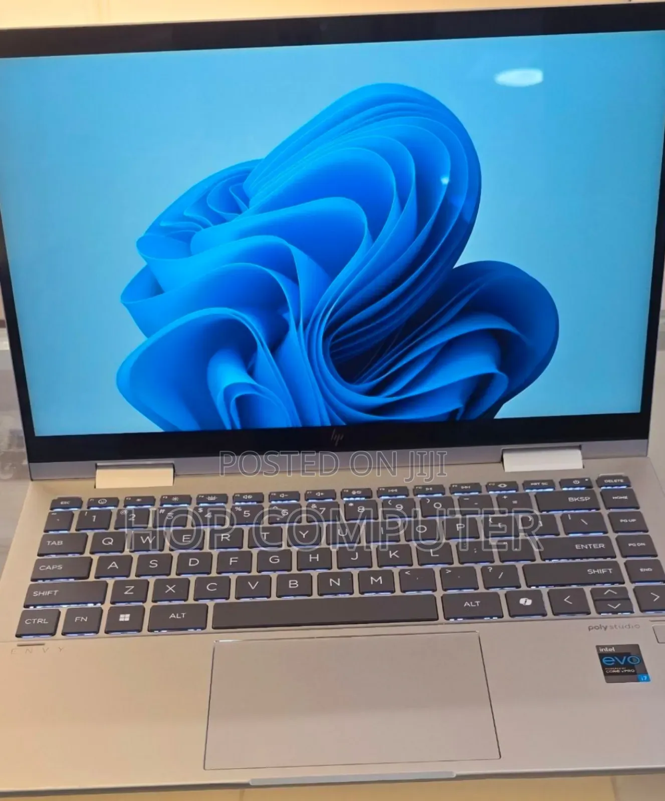 New Laptop HP Envy X360 16GB Intel Core I7 SSD 512GB