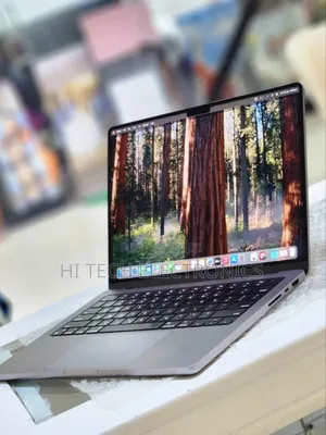 New Laptop Apple MacBook Pro M1 16GB Apple M1 Pro SSD 512GB