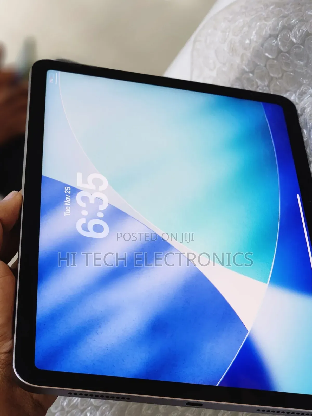 New Apple iPad Air 128 GB Gray