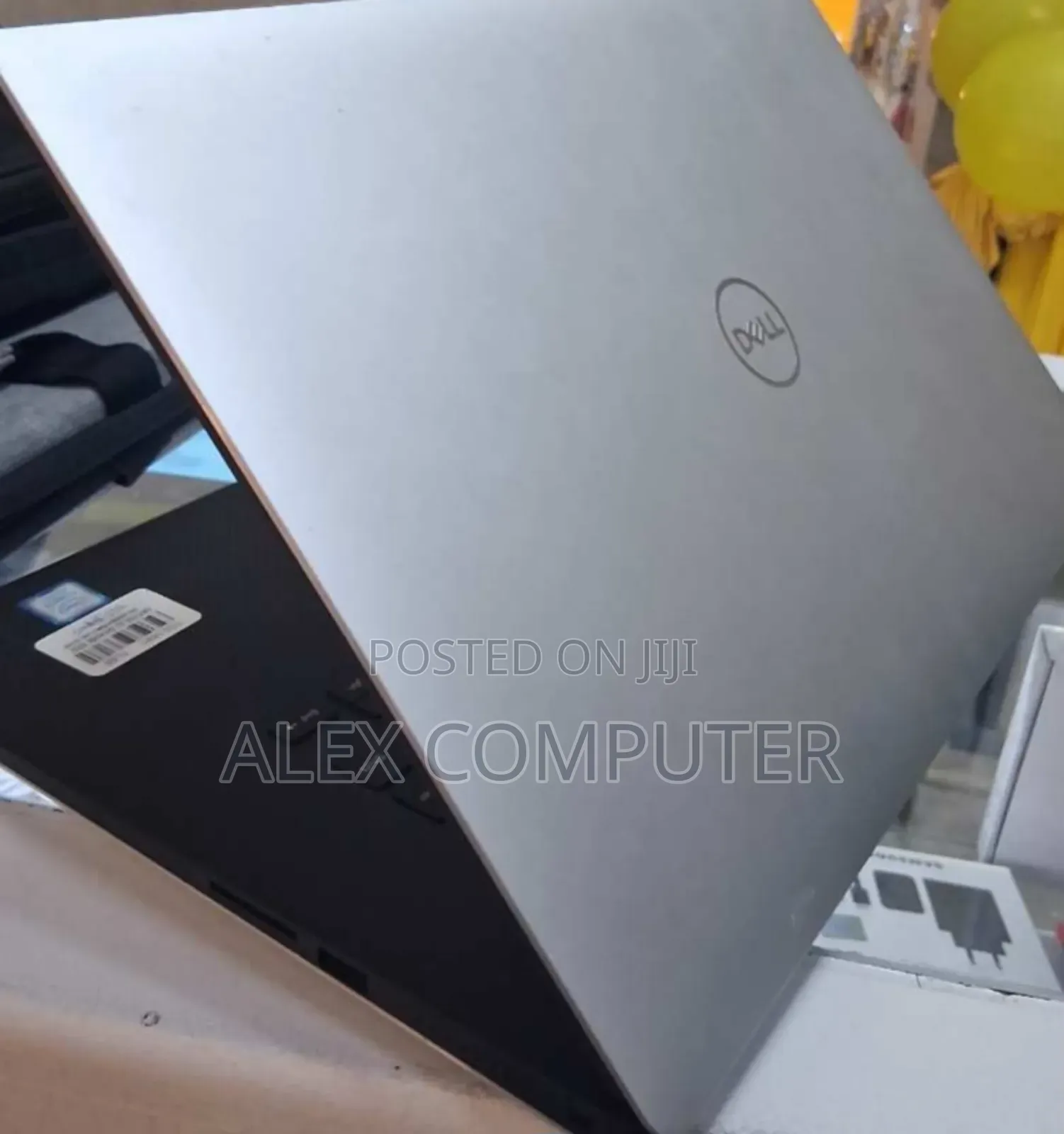 New Laptop Dell Precision 5540 16GB Intel Core I7 SSD 512GB