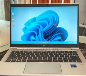 New Laptop HP 630 16GB Intel Core i7 SSD 512GB