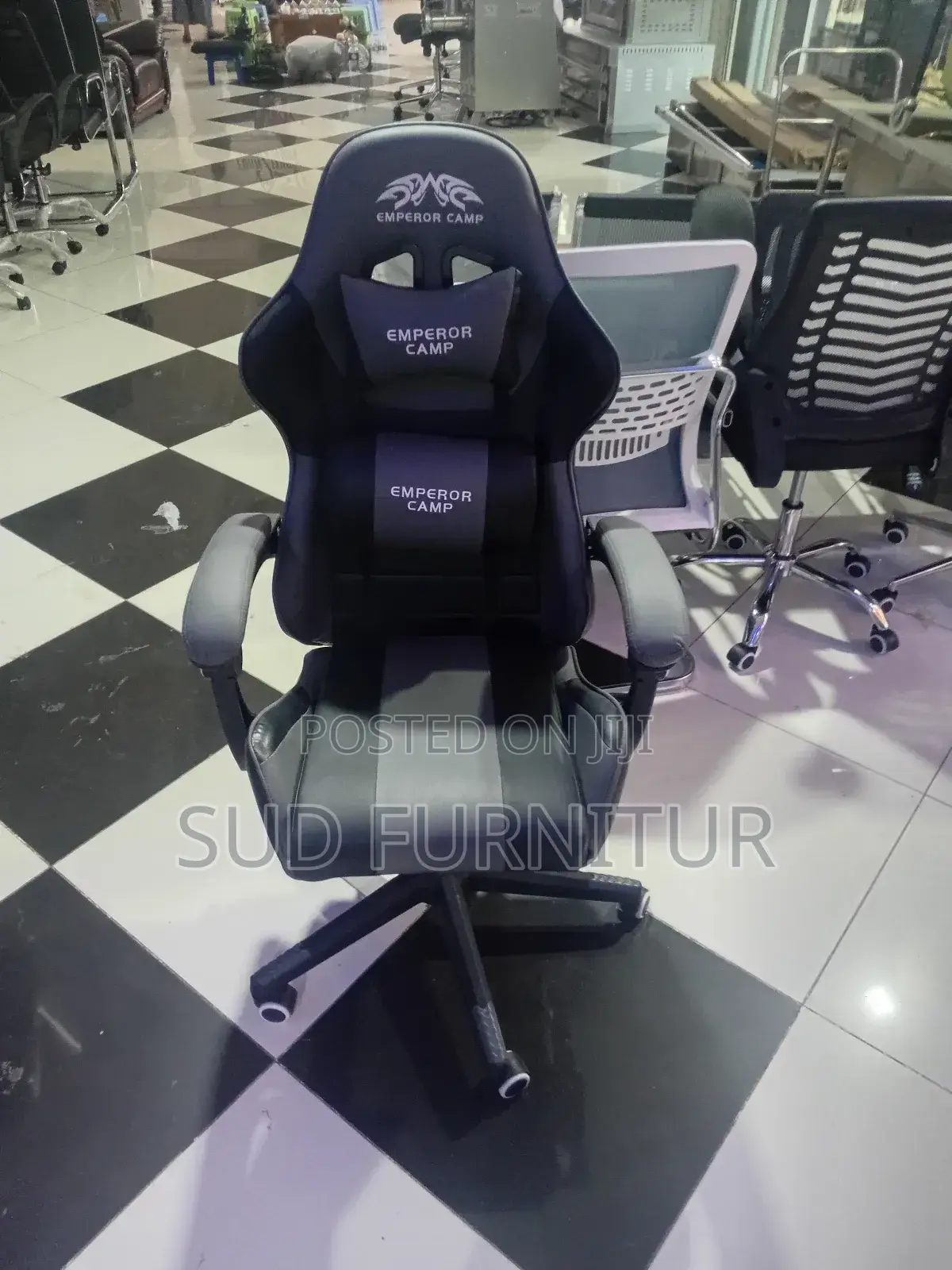 Fre ደልቫርይ Piasa