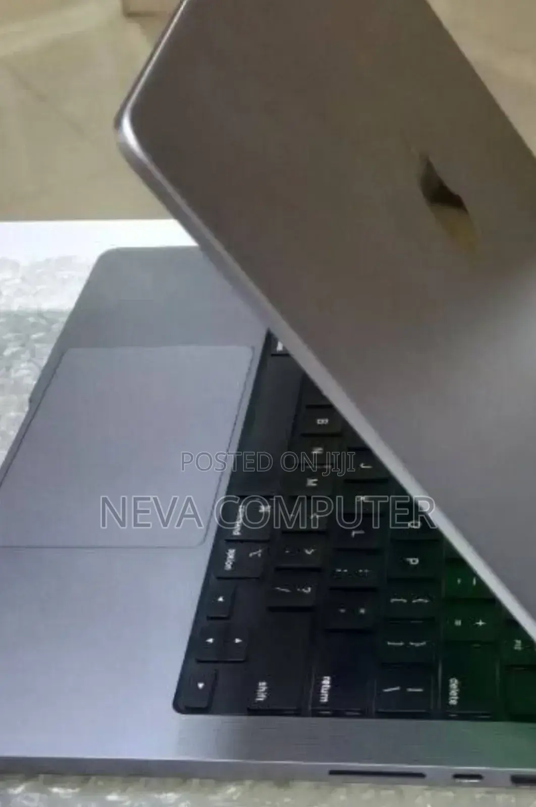 New Laptop Apple MacBook Pro M1 16GB Apple M1 SSD 512GB