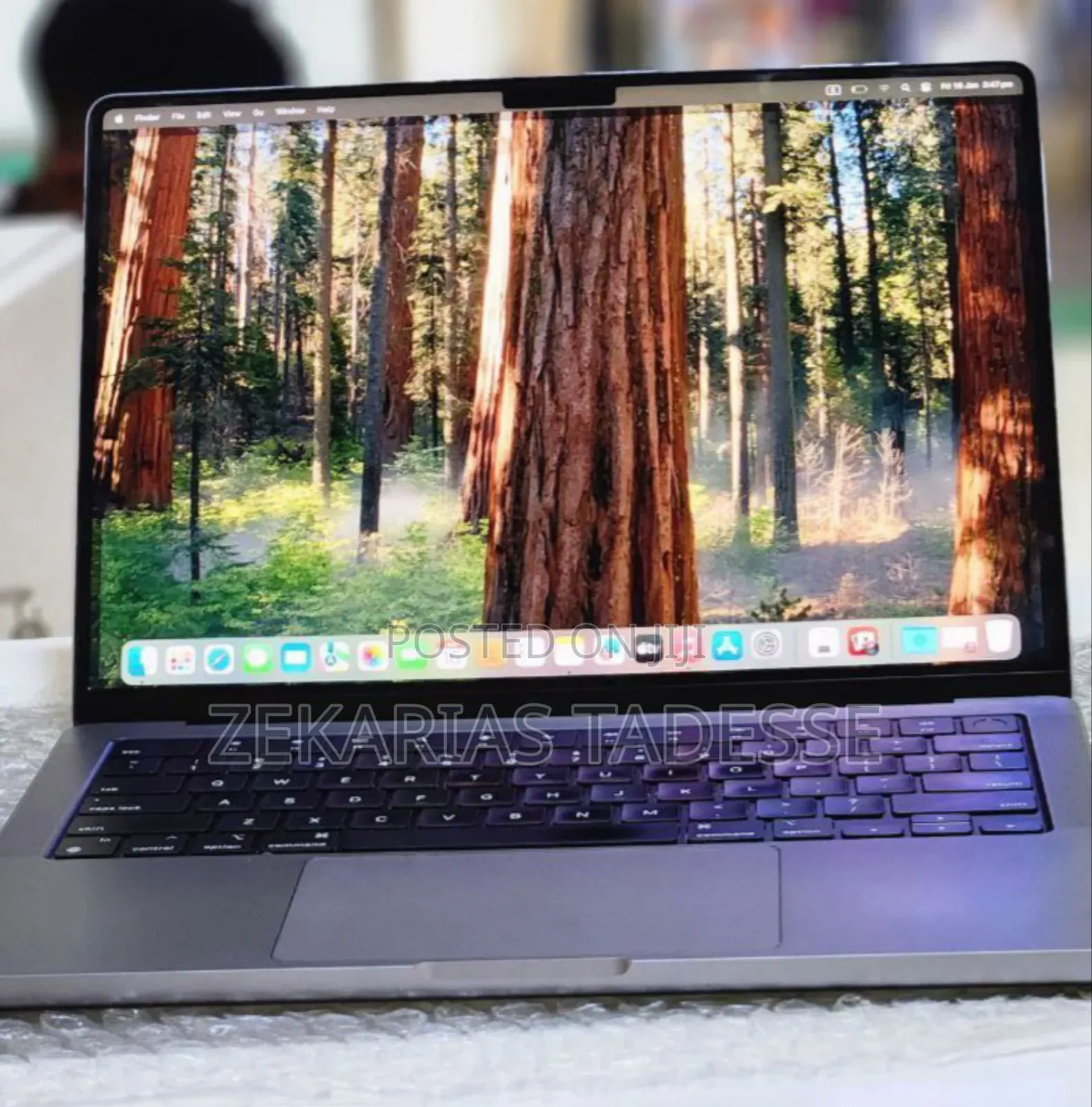 New Laptop Apple MacBook Pro 2020 M1 16GB Apple M1 SSD 512GB