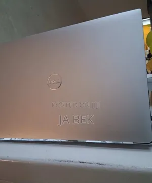 New Laptop Dell Precision 5540 16GB Intel Core I7 SSD 512GB