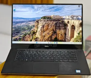 Photo - New Laptop Dell XPS 15 16GB Intel Core I7 SSD 512GB