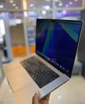 New Laptop Apple MacBook Pro M1 16GB Apple M1 Pro SSD 1T