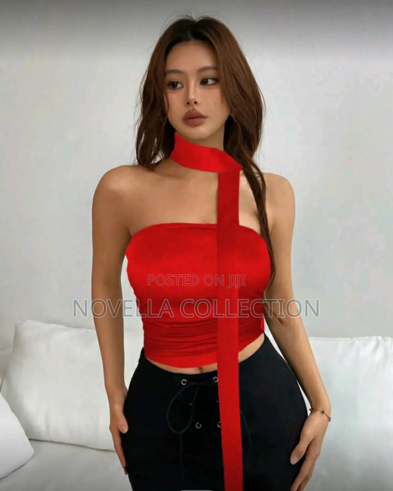 Women Solid Color Red Ruched Bandeau Top With Scarf