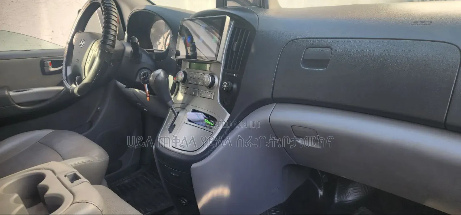 Hyundai Starex 2015 Silver