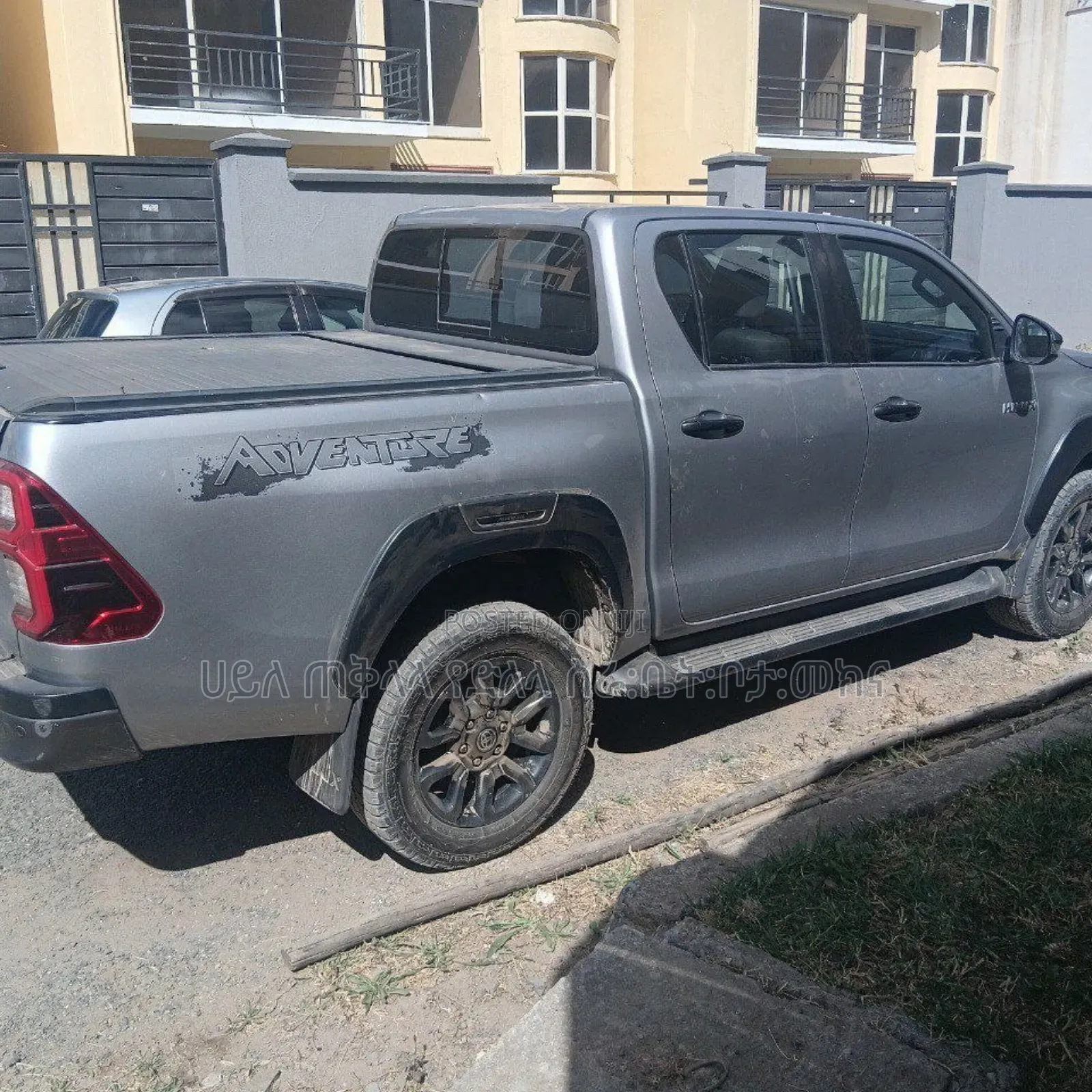 Toyota Hilux 2022 Off white