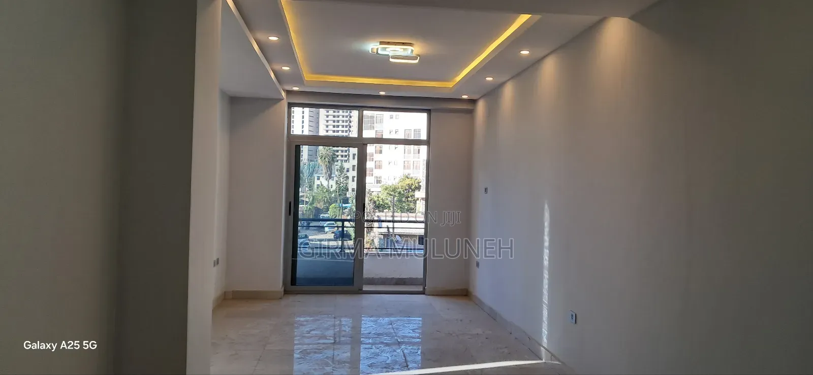 2bdrm Apartment in አዲስ ሒወት ሆስፒታል, Addis Ketema for sale
