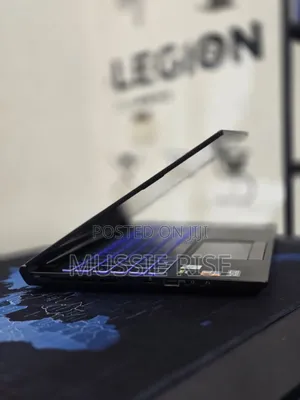 Laptop 16GB Intel Core I7 SSD 1T