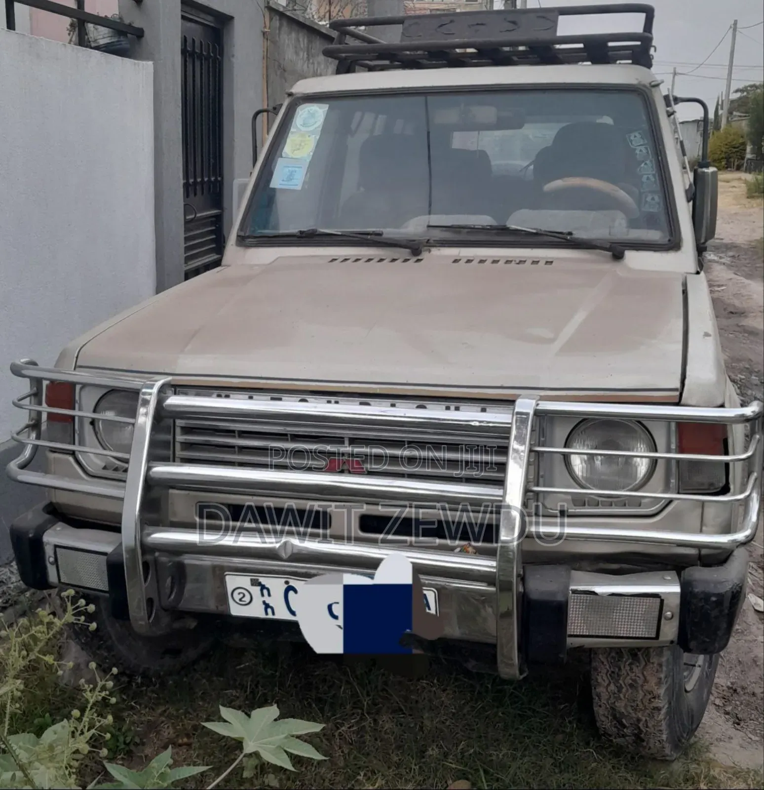 Mitsubishi Pajero 1991 Beige