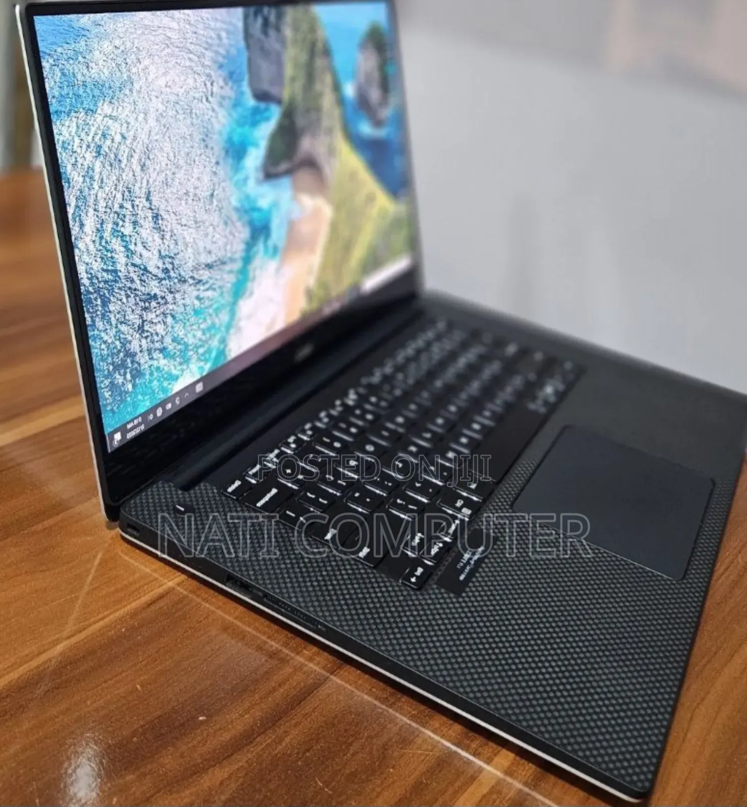 New Laptop Dell XPS 15 16GB Intel Core I7 SSD 512GB