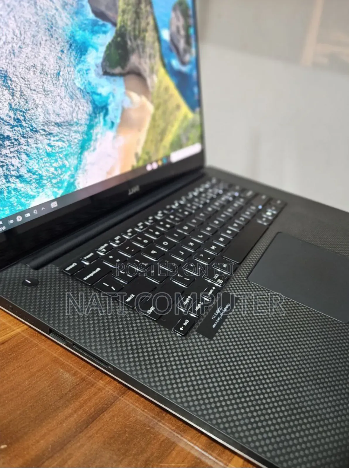 New Laptop Dell XPS 15 16GB Intel Core I7 SSD 512GB