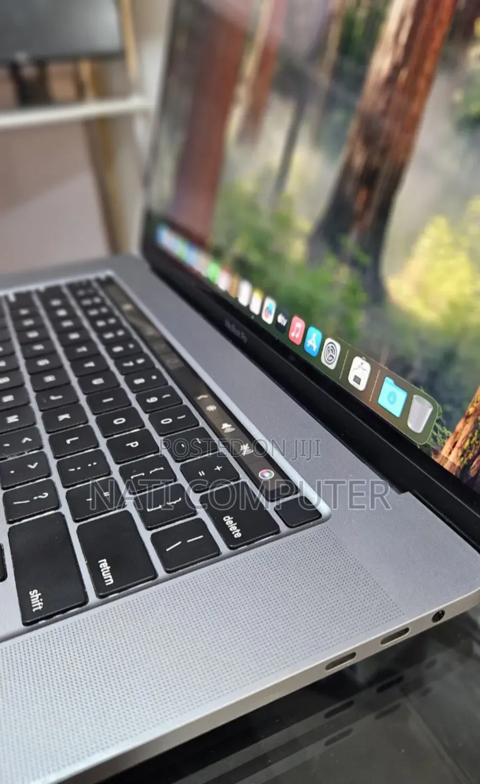 New Laptop Apple MacBook Pro 2019 16GB Intel Core I9 SSD 1T