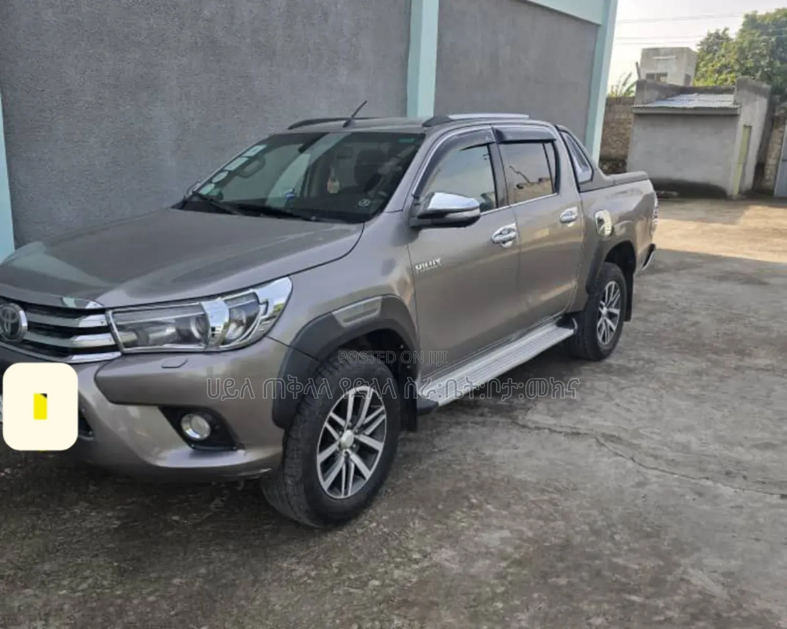 Toyota Hilux 2017 Gray